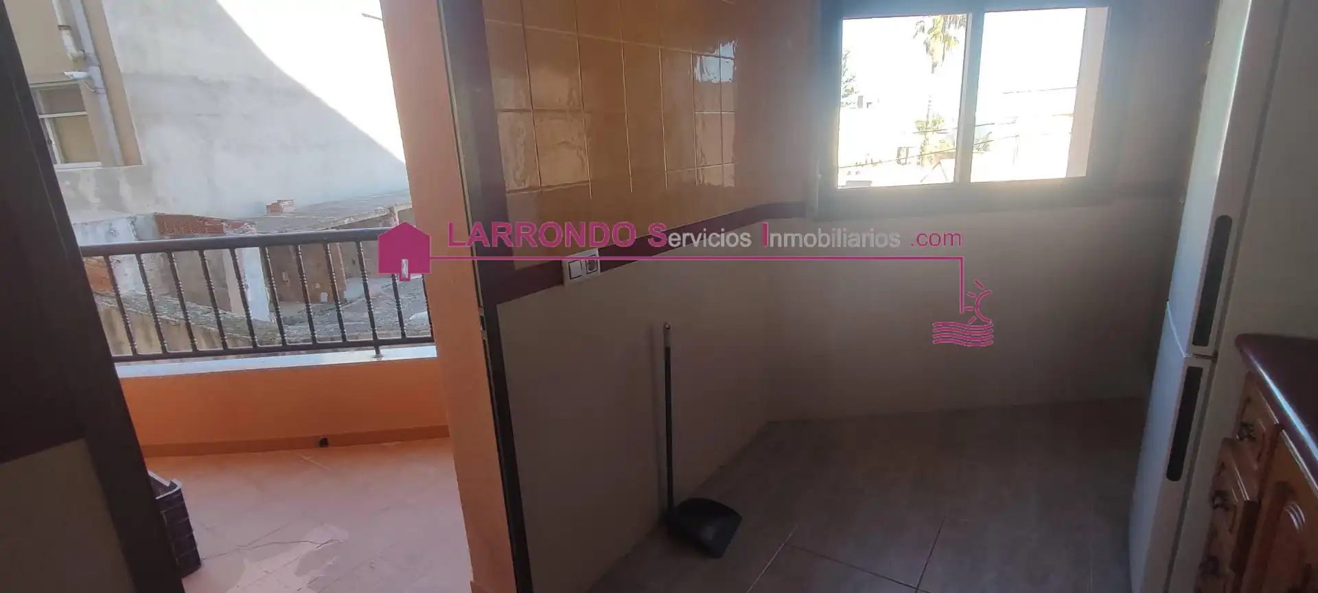 Habitación de Piso en venta en Benicarló con Aire acondicionado, Horno y Lavadora