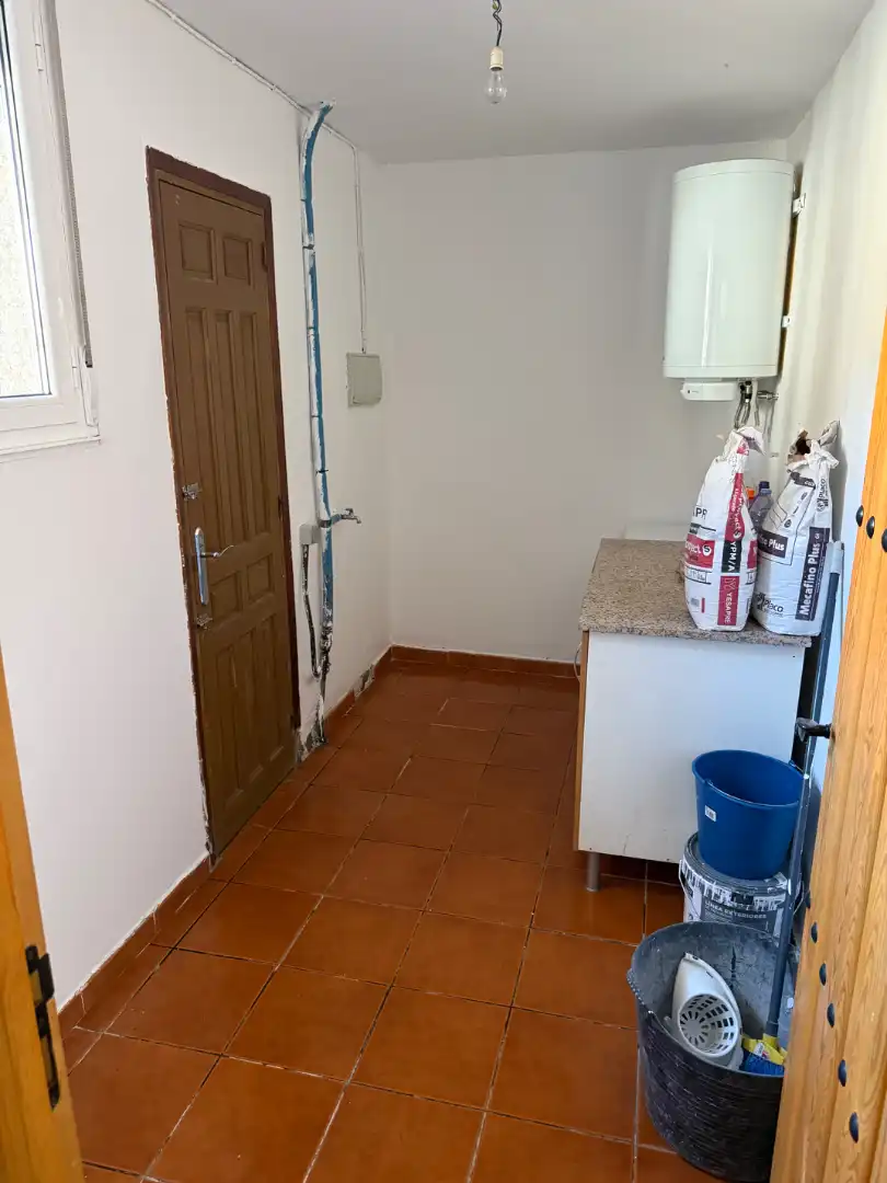 Kitchen of Detached homes for sale in Cubillos del Sil  with Heating, Private garden and Storage room