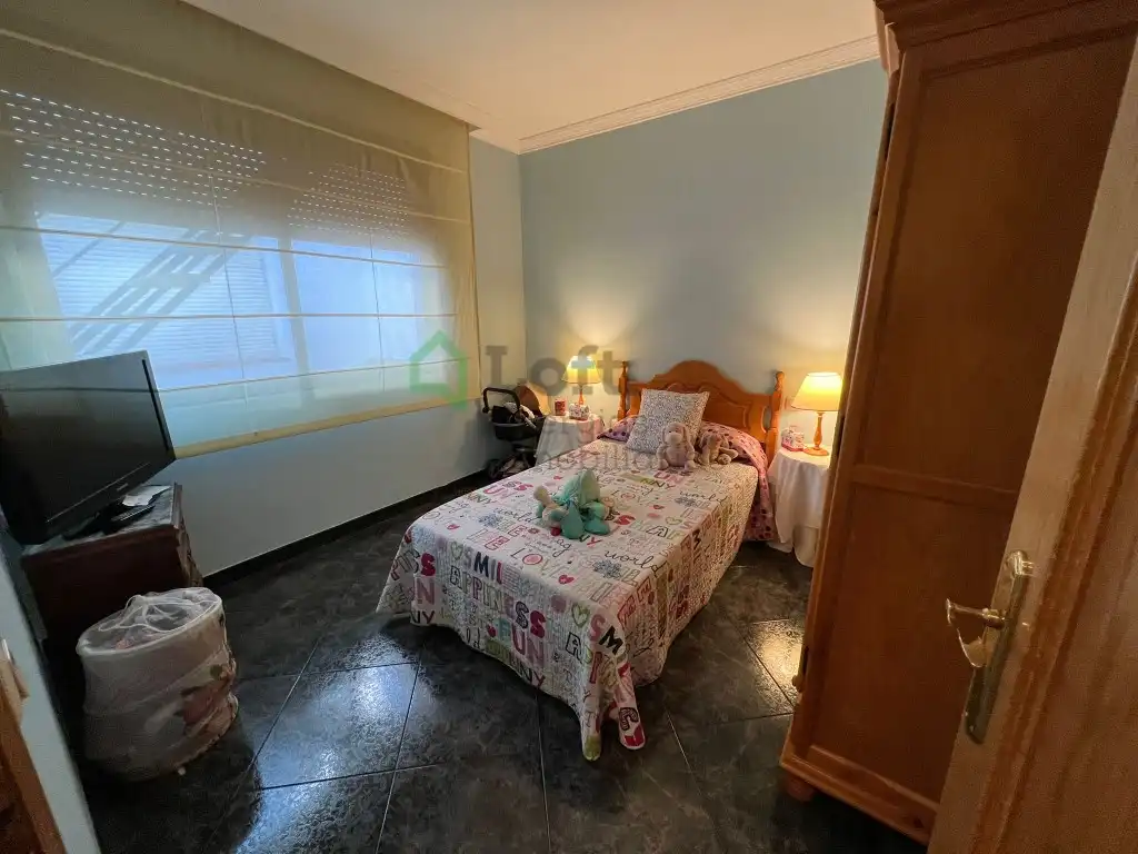 Schlafzimmer von Gebäude zum Verkauf in Badajoz