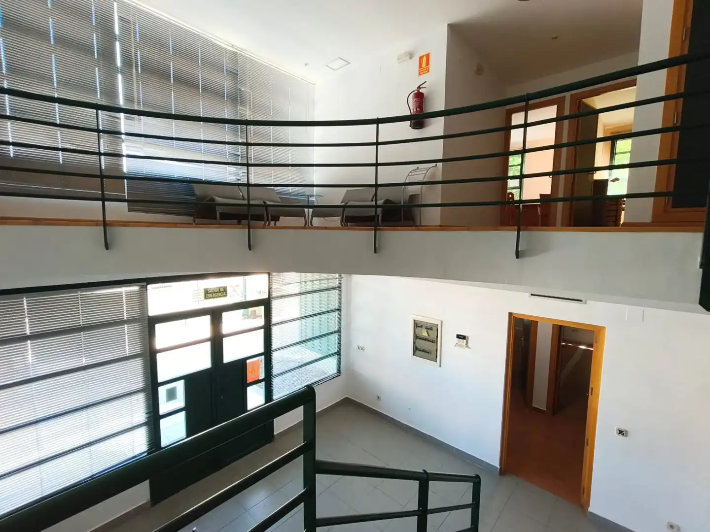Fabrikhallen zur Miete in Rivas Futura