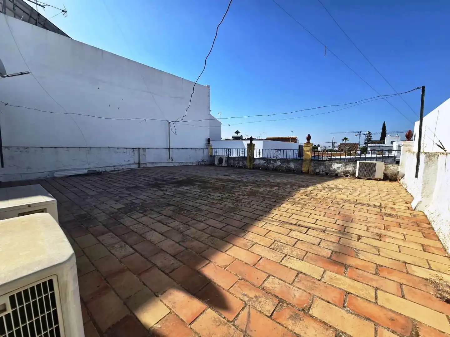 Terrace of Houses for sale in Gines  with Air Conditioner, Terrace and Storage room