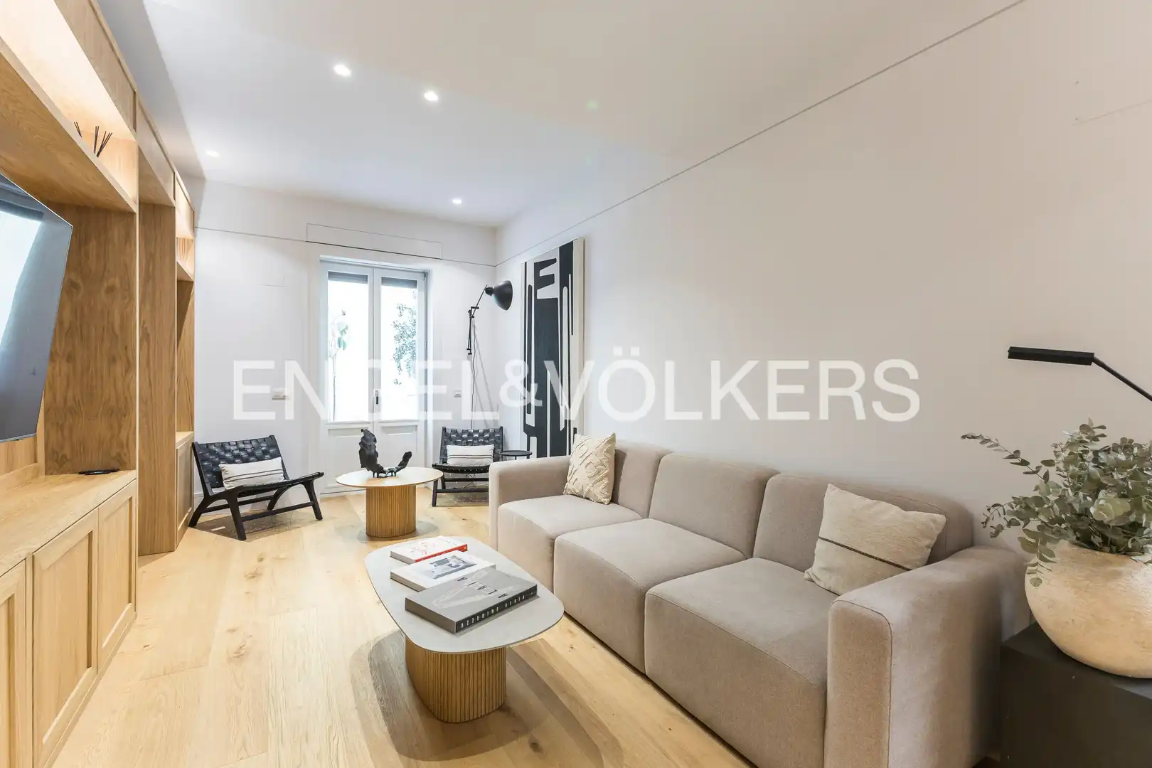 Sala d'estar de Dúplex en venda en Madrid amb Aire condicionat, Calefacció i Jardí privat