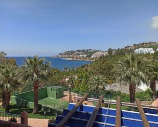 Jardí de Apartament de lloguer en Almuñécar amb Piscina