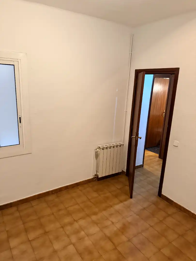 Dormitori de Pis en venda en Barcelona amb Calefacció i Parquet