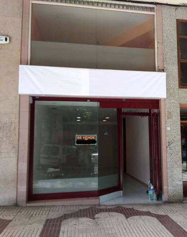 Local comercial en Venta en avenida Gernikako Arbola en Bagatza - San Vicente