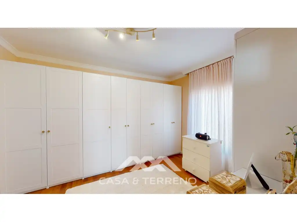 Dormitori de Casa o xalet en venda en Vélez-Málaga amb Aire condicionat, Jardí privat i Terrassa