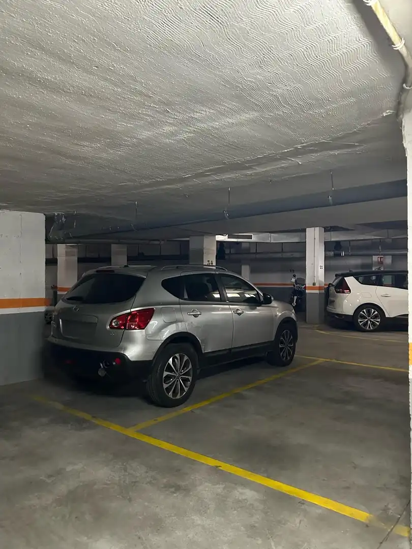 Parking of Flat for sale in Córdoba  with Storage room and Balcony
