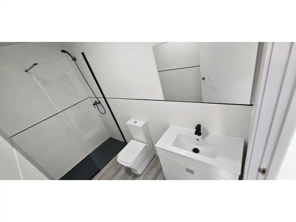 Flat for sale in Calle Miami, 1, La Carihuela - Los Nidos