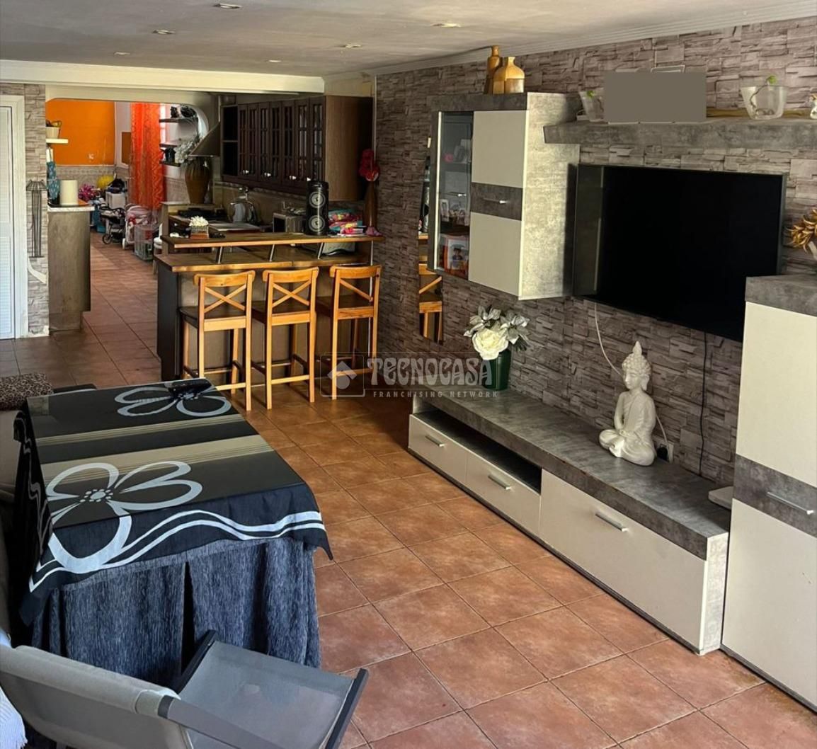 Living room of House or chalet for sale in Alcalá de Guadaira  with Air Conditioner