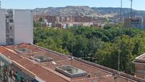 Vista exterior de Pis en venda en Alcalá de Henares amb Terrassa