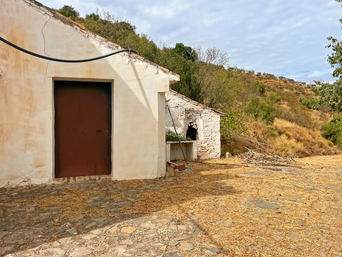 Außenansicht von Country house zum Verkauf in Málaga mit Abstellraum
