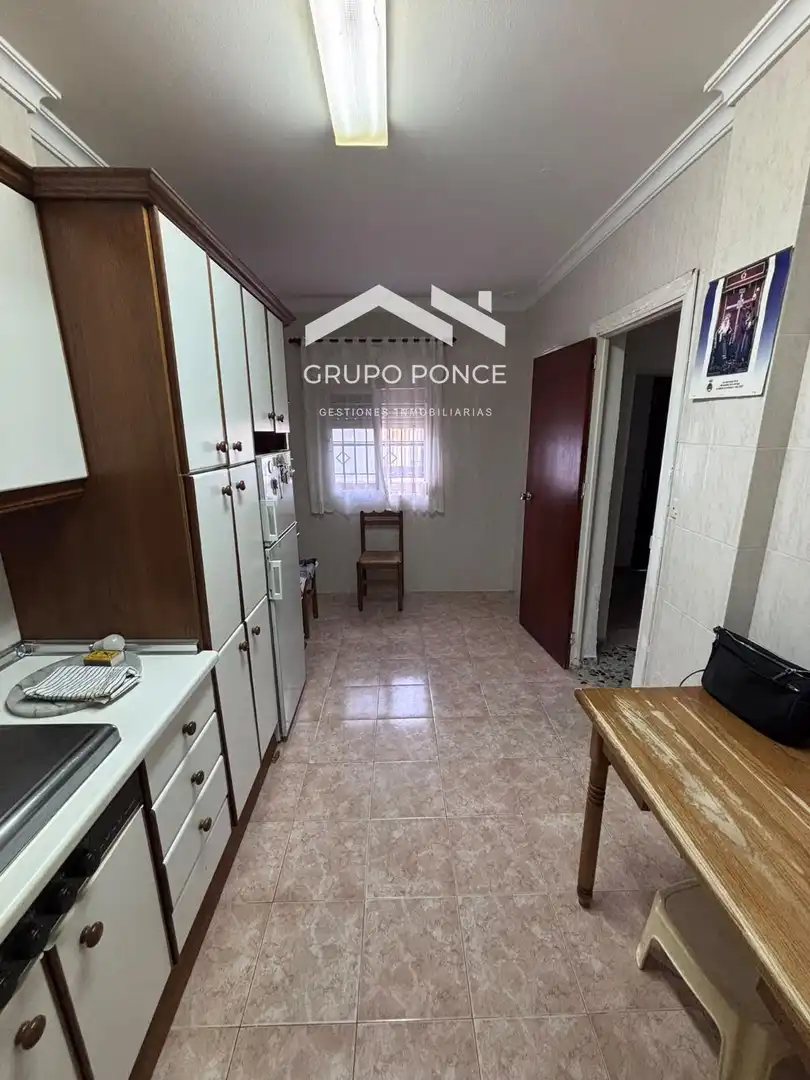 Casa en venta en Caballero Bonald - San José Obrero - Guadalcacín, imagen 6