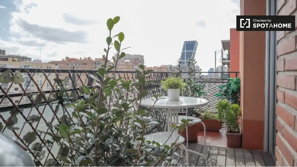 Flat for rent in Castilla