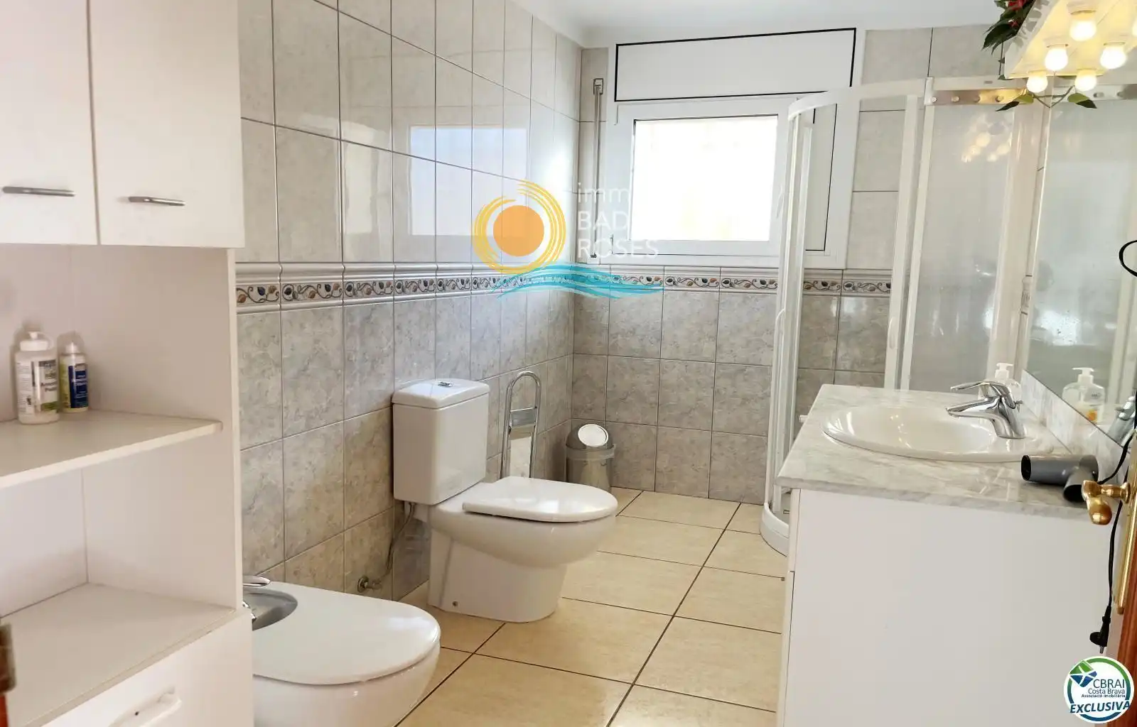 Bathroom of Houses for sale in Roses  with Terrace, Storage room and Swimming Pool