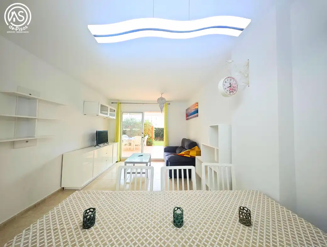 Jardí de Apartament de lloguer en Mont-roig del Camp amb Aire condicionat, Calefacció i Jardí privat