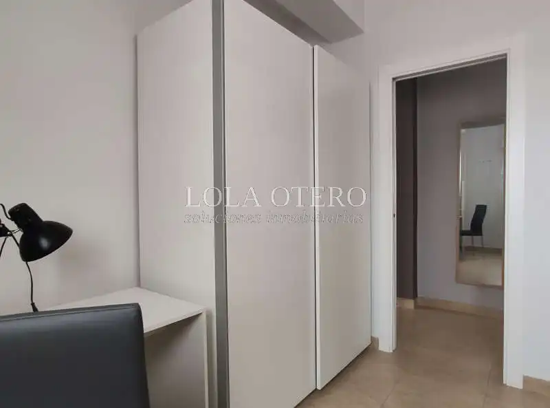 Habitación de Ático de alquiler en Valencia con Aire acondicionado, Calefacción y Terraza