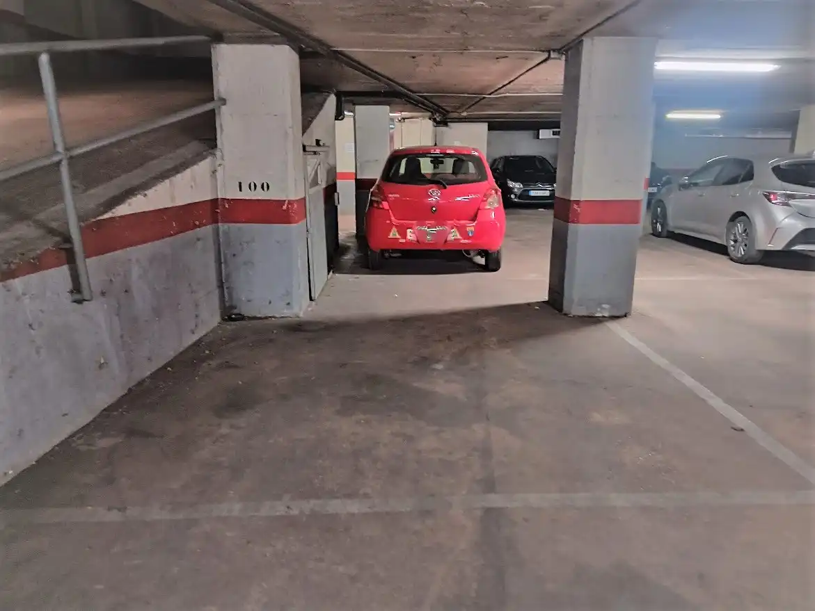 Garage zur Miete in Carrer de Jaume II, 13, Cappont