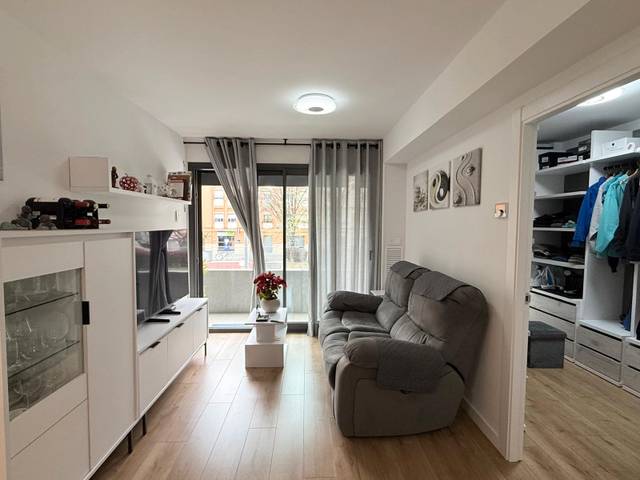 Piso en Venta en Carrer de Sant Antoni en Centre - Cordelles