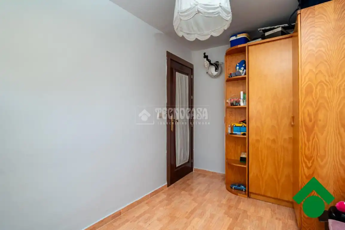 Schlafzimmer von Einfamilien-Reihenhaus zum Verkauf in Albolote