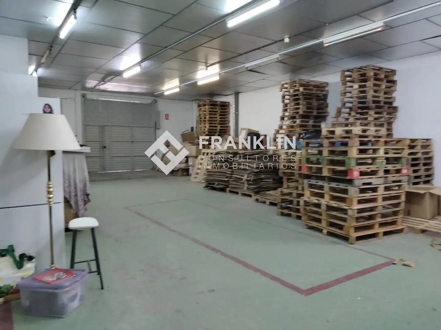 Nau industrial en venda en Pineda de Mar amb Alarma