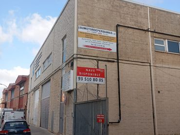 Nave industrial en alquiler en Carrer de l'Oliverar 12