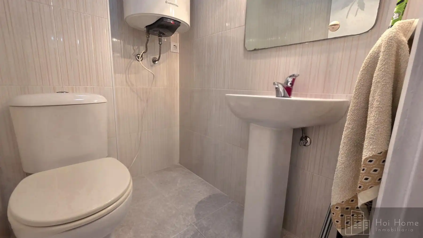Baño de Piso en venta en El Puerto de Santa María con Terraza, Amueblado y Alarma