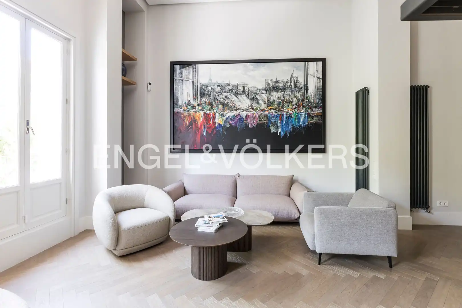 Living room of Flat for sale in Madrid  with Air Conditioner, Heating and Storage room
