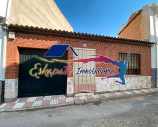 Exterior view of House or chalet for sale in La Villa de Don Fadrique