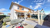 Exterior view of Single-family semi-detached for sale in Cirueña  with Heating, Private garden and Terrace