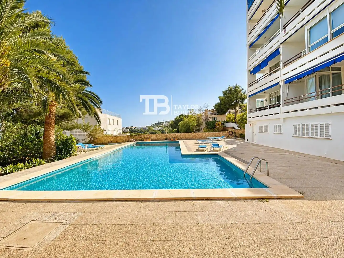 Vista exterior de Piso en venta en  Palma de Mallorca con Terraza, Piscina y Balcón