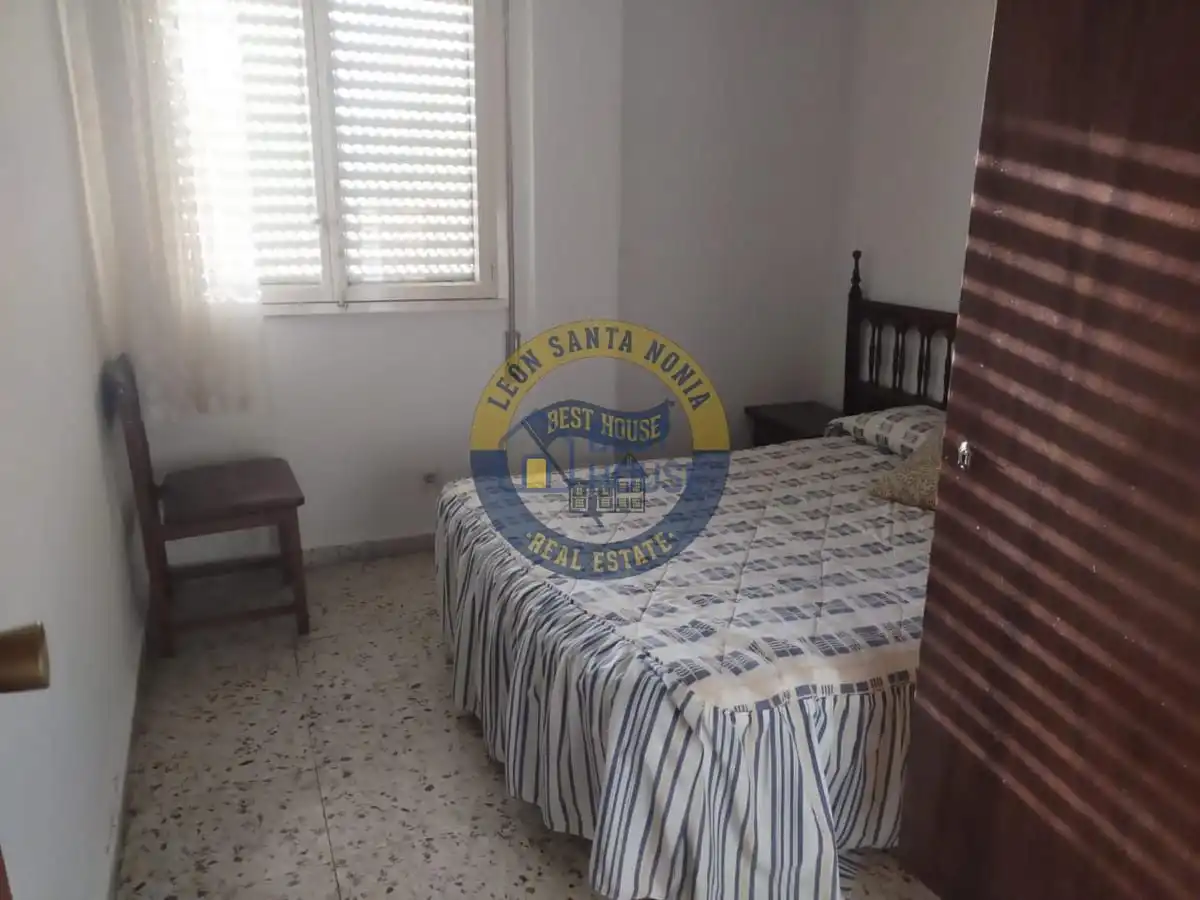Bedroom of Flat for sale in Mansilla de las Mulas  with Private garden, Terrace and Storage room