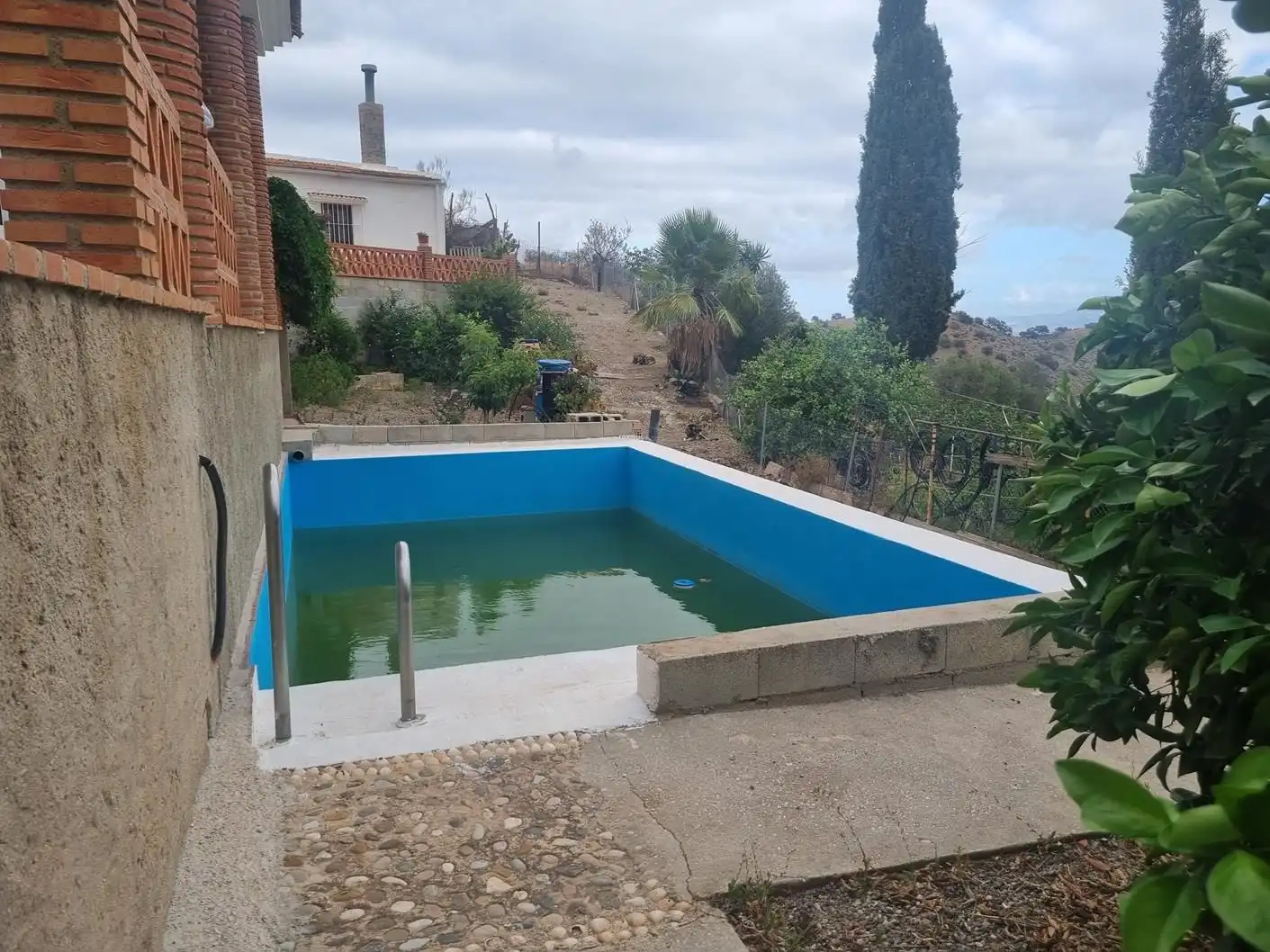 Piscina de Casa o chalet en venta en Casarabonela con Jardín privado, Terraza y Trastero