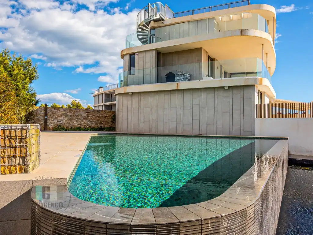 Piscina de Ático en venta en Oropesa del Mar / Orpesa con Aire acondicionado, Terraza y Horno
