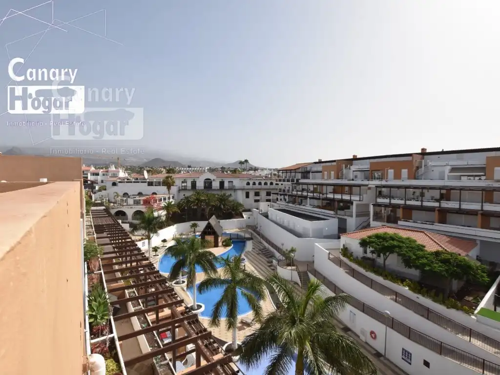 Außenansicht von Dachboden zum Verkauf in San Miguel de Abona mit Heizung, Privatgarten und Balkon