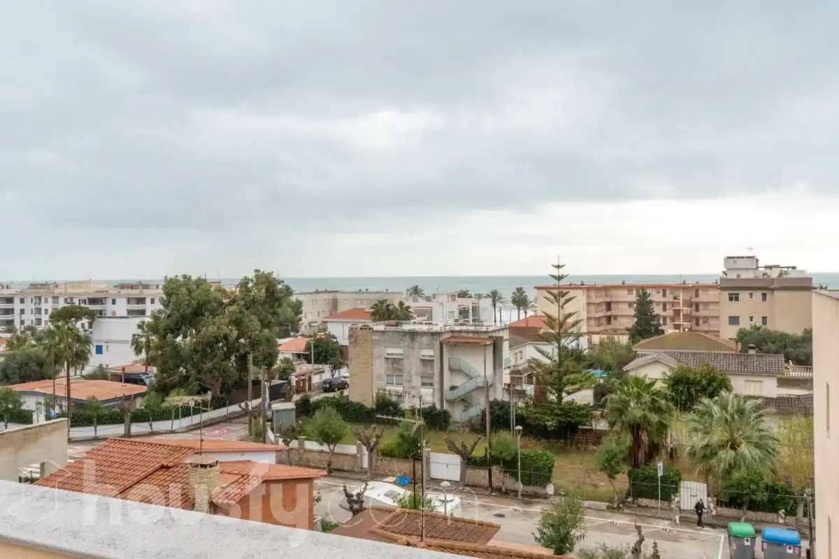 Flat for sale in CL AIGUAMOLLS, 12, Prat de Vilanova