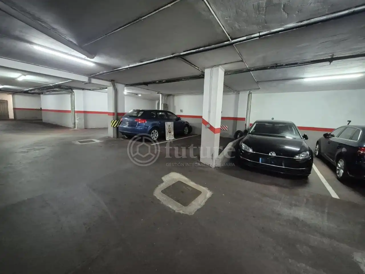 Parking of Flat for sale in Salamanca  with Heating, Terrace and Furnished