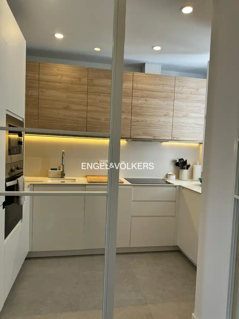 Cocina de Piso de alquiler en Madrid con Calefacción, Parquet y Balcón
