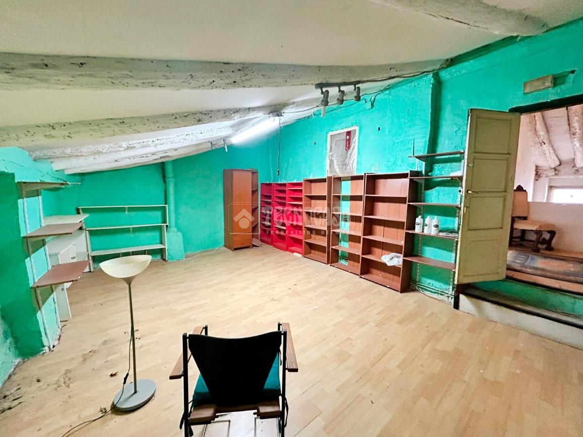 Casa adosada en venda en Utebo amb Traster