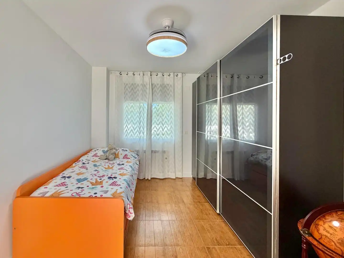 Habitación de Casa o chalet en venta en Elche / Elx con Aire acondicionado, Jardín privado y Terraza