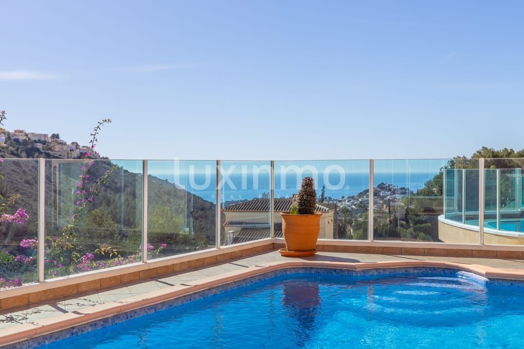 Piscina de Casa o xalet en venda en Benitachell / El Poble Nou de Benitatxell amb Aire condicionat, Calefacció i Terrassa