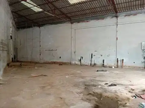 Nau industrial en venda a Avinguda del Santíssim Crist de l'Agonia 33, imagen 4