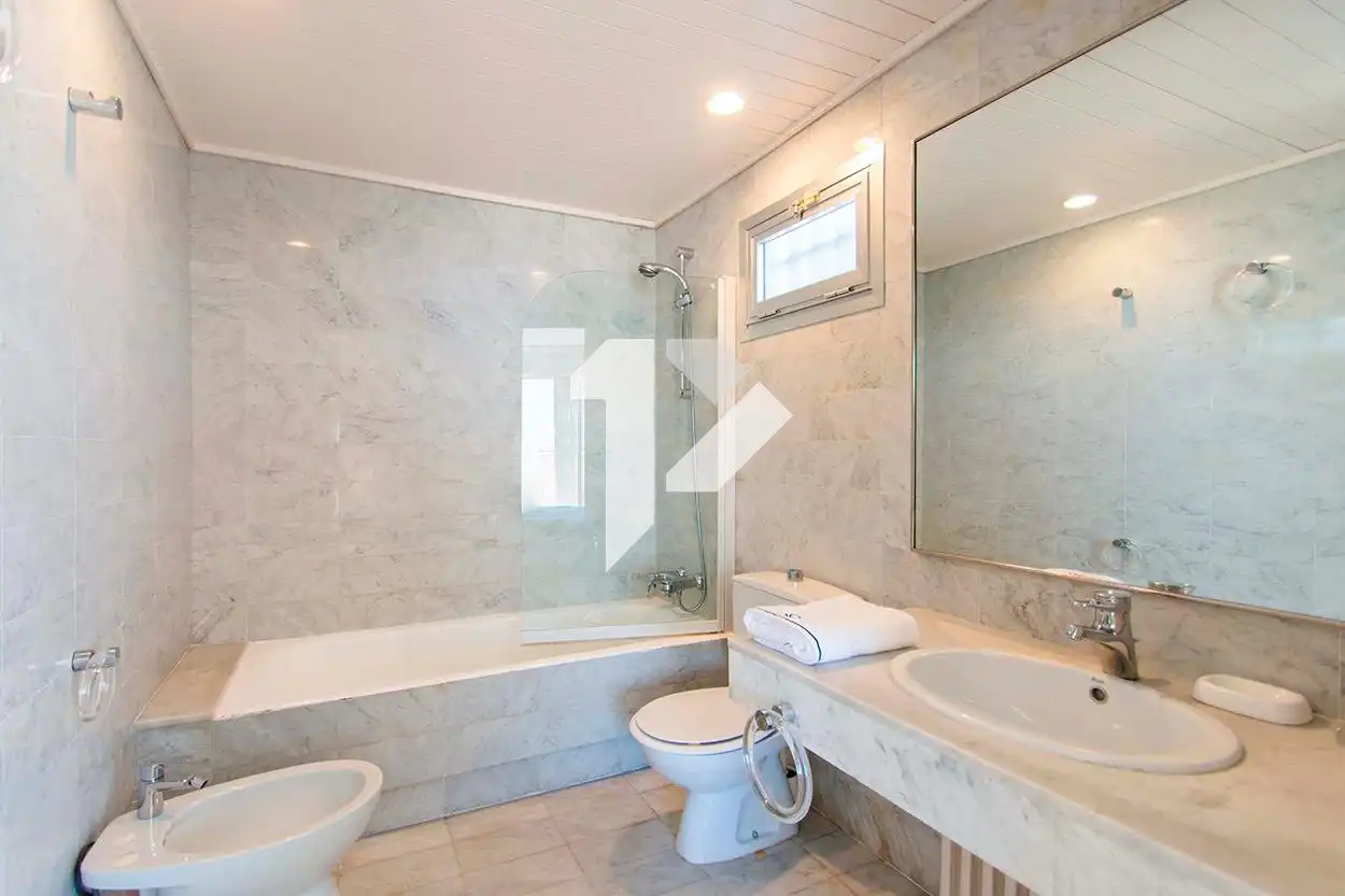 Bathroom of Houses for sale in Castelldefels  with Private garden, Terrace and Community pool
