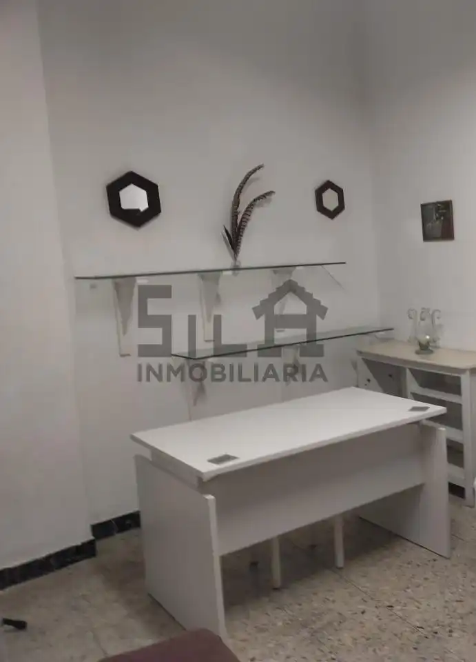 Office for rent in Ourense Capital   with Heating and Furnished