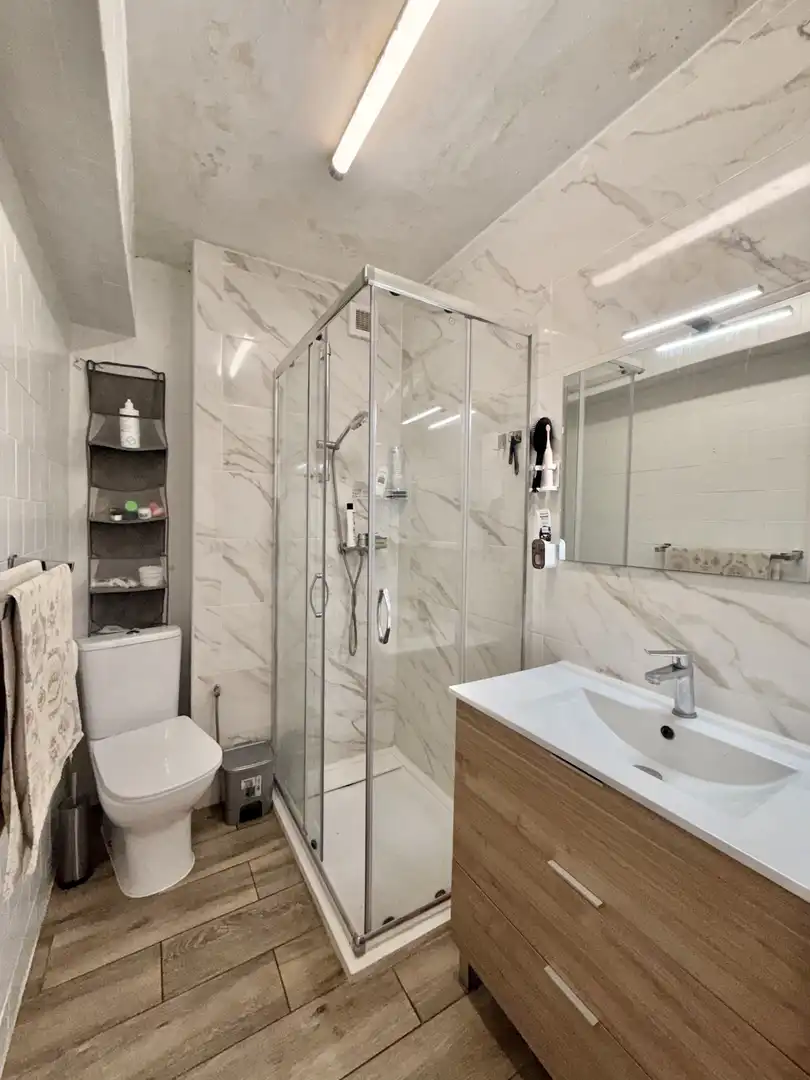 Baño de Piso en venta en Valencia con Aire acondicionado y Balcón