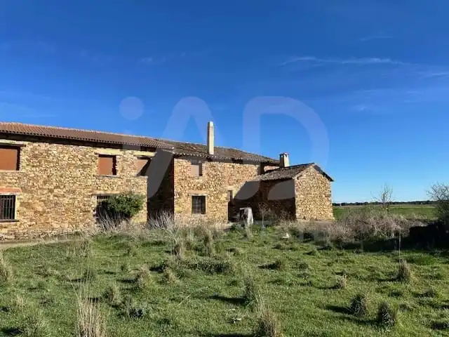 Casa o xalet en venda en Destriana amb Calefacció