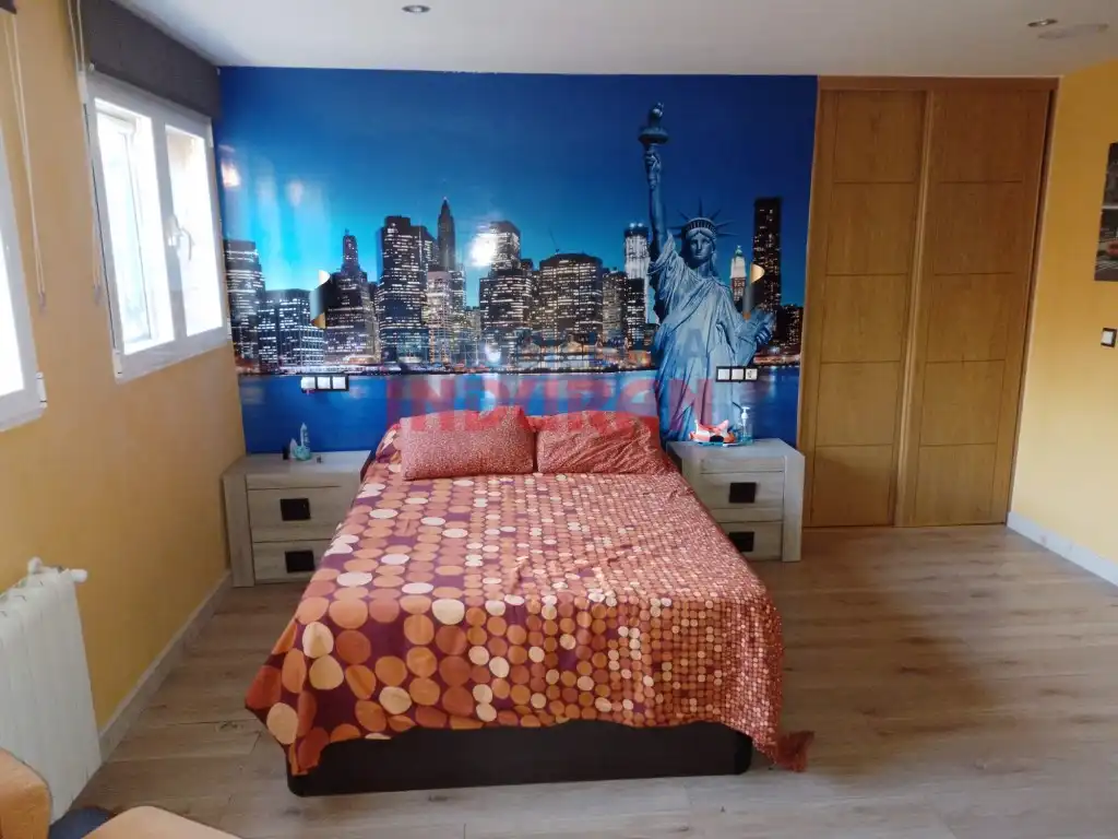 Schlafzimmer von Wohnung zum Verkauf in Navalmoral de la Mata mit Privatgarten, Terrasse und Schwimmbad