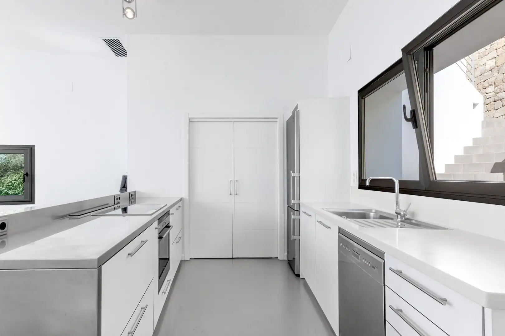 Kitchen of Houses for sale in Jávea / Xàbia  with Air Conditioner, Private garden and Terrace