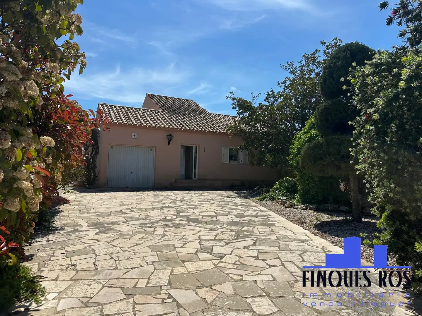 Exterior view of Houses for sale in Vinaròs  with Heating, Private garden and Terrace