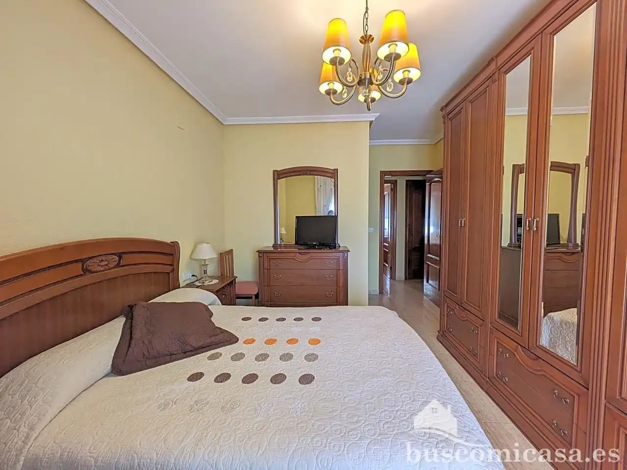 Schlafzimmer von Maisonette zum Verkauf in Linares mit Klimaanlage, Heizung und Abstellraum