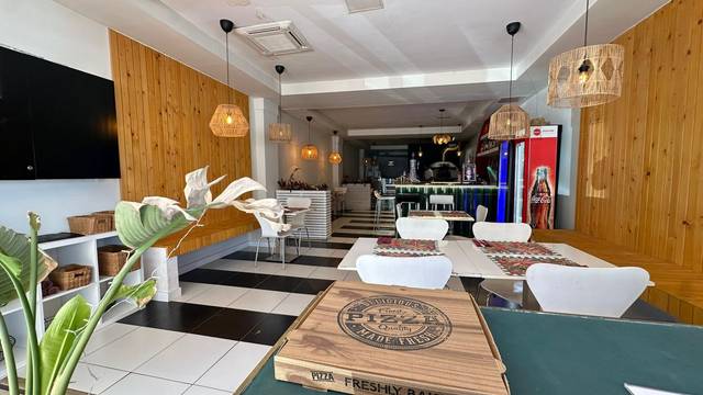 Local comercial en Alquiler en Calle Calle Dalias en San Agustín - Bahía Feliz